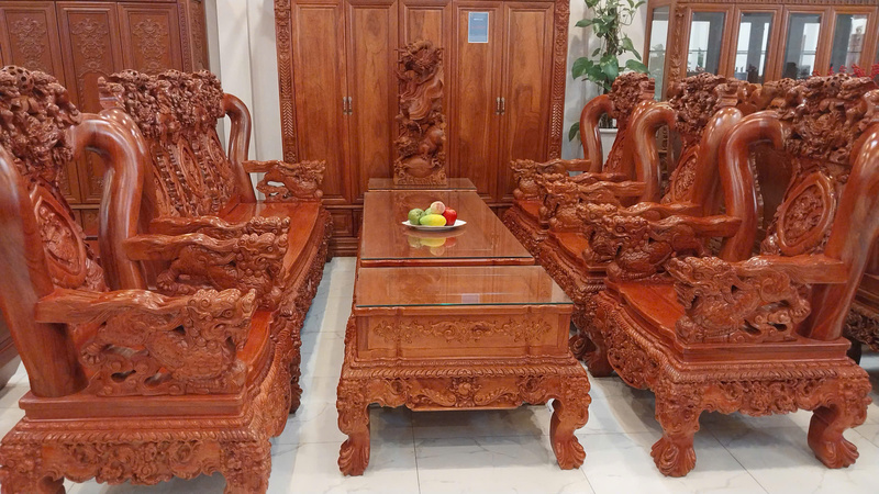 Bàn ghế gỗ